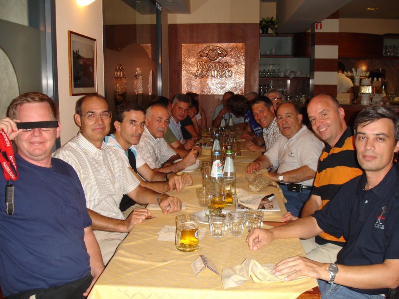 fridaydinnertostargaterestaurante.jpg