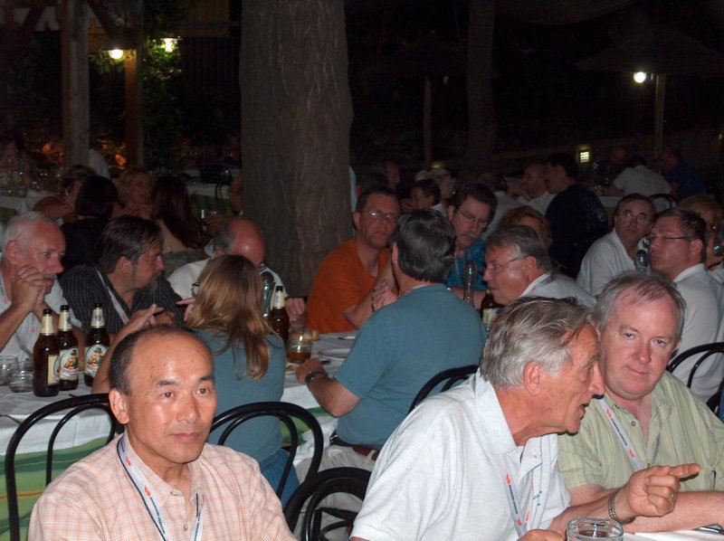 ago08cena010.jpg